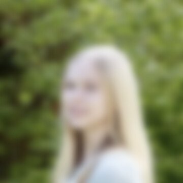 Babysitter Rosalie aus 90513 Zirndorf